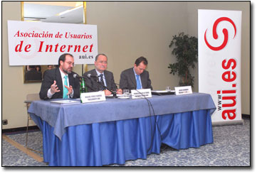 De Izq. a dcha.: Miguel Pérez Subías, Francisco de la Torre y Javier Cremades De Izq. a dcha.: Miguel Pérez Subías, Francisco de la Torre y Javier Cremades